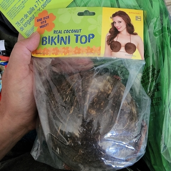 NWT Real Coconut Bikini Top Bra Hula Dancing Halloween Costume Cosplay Hawaii - Picture 3 of 3